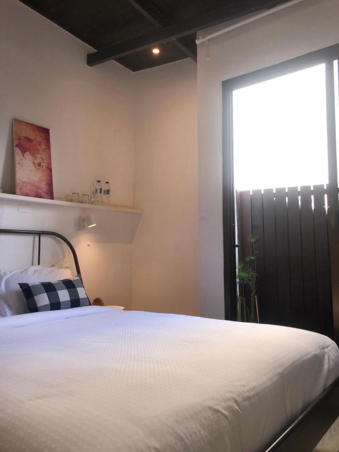 Uhu Bangkok Hotel Buitenkant foto